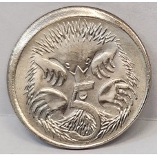 AUSTRALIA 1999 . FIVE 5 CENTS COIN . ERROR . OFF CENTRE and RAISED RIM